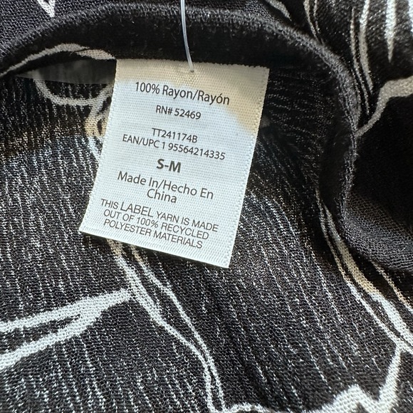 NWT Time and Tru Womens Sm-Md Black Soot Floral Printed Swim Cover-Up Resortwear - Picture 7 of 13